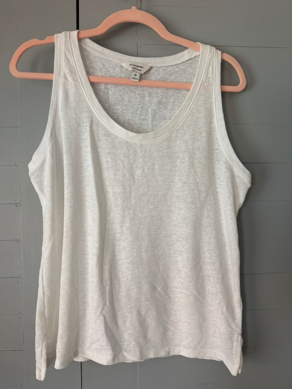 Banana Republic White Scoop Neck Tank Top